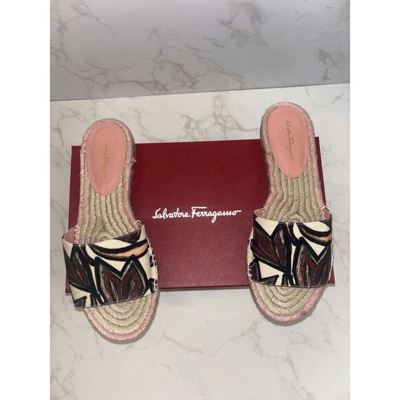 Salvatore Ferragamo Patterned Slides - Picture 2 of 5